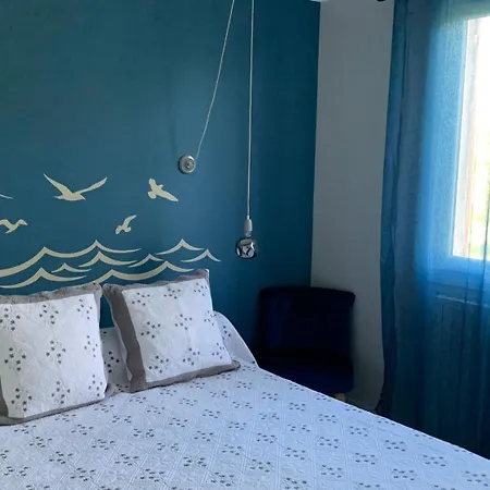 Holiday home Maison Familiale De
