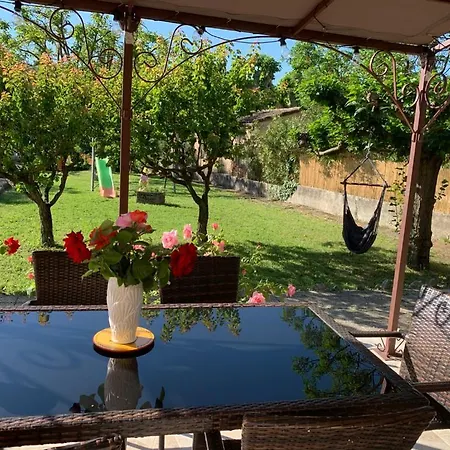Maison Familiale De Holiday home Mazan